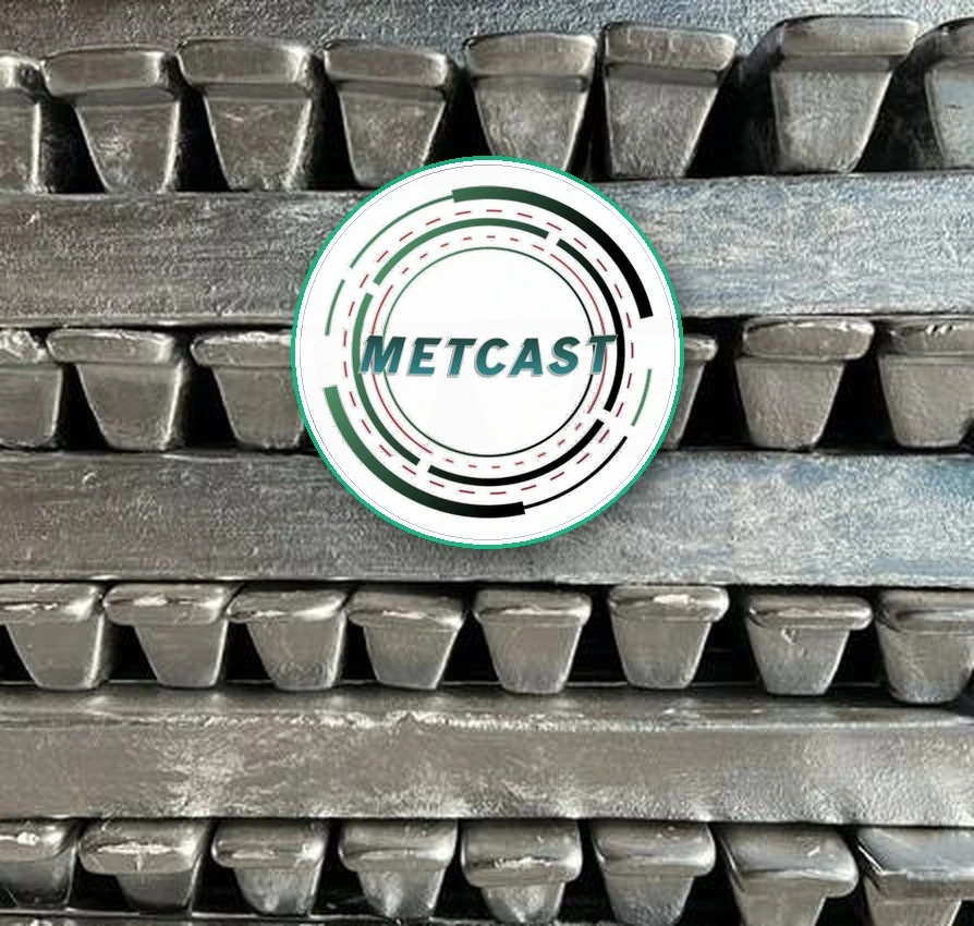 Estiba de lingotes de aluminio de alta pureza en planta Metcast